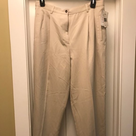 Jones New York Pants - Khaki trousers pleated front
